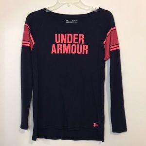Under Armour loose heatgear blue top size XS